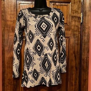 Black & Tan Aztec Long Sleeve Tunic